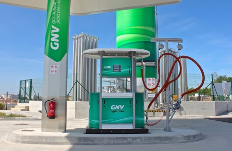 Stazioni di rifornimento di gas (GNL PER I TRASPORTI)