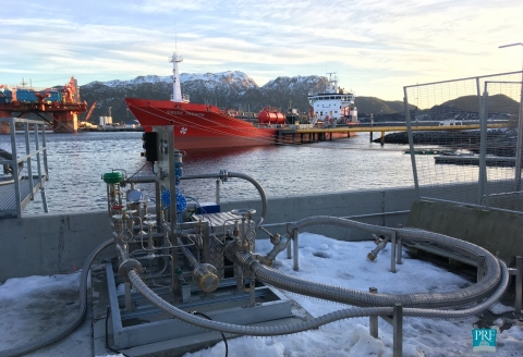 Solu��o de Bunkering de GNL realizado na Noruega